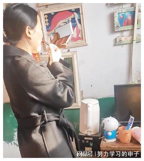 河南夫妻网红,携手走红，演绎现代乡村爱情传奇