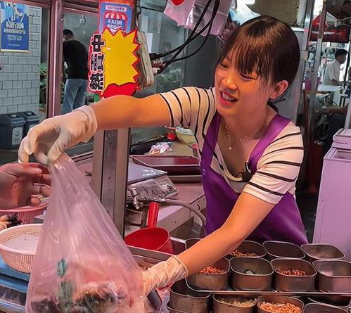 贵港卖羊肉网红美女,羊肉香飘，魅力四溢的美食女神”