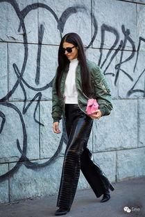 明星背小象包,小象包引领潮流风潮