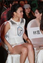 网红户外露出走光,瞬间成为网络热议焦点