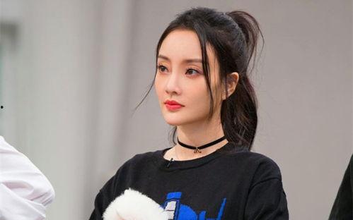 李小璐吃瓜照片大全