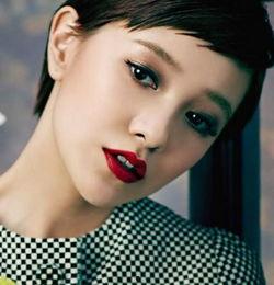 整容夸张的女明星,揭秘整容夸张女明星的华丽蜕变之路